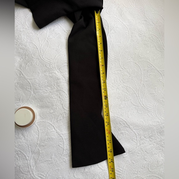 Babyboo Geneva Black Off Shoulder Top Size M Bardot Corset Fitted Chic NWT - Picture 11 of 13